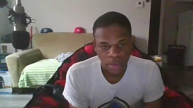 MrGreenbeanbean88 online show from October 6, 8:39 pm