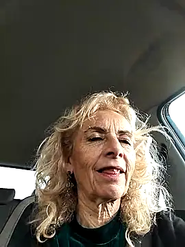 clarabell4 online show from March 3, 7:36 am