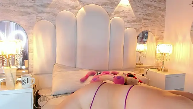 Yassy vazquez online show from February 4, 7:42 pm