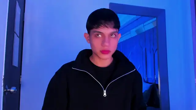 Sebax Young online show from March 28, 3:50 am