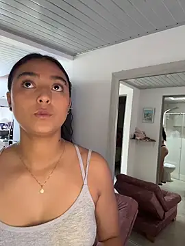 nicolexxaleja online show from February 25, 9:24 pm