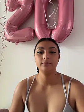 Snapshot of nicolexxaleja chatting on June 27, 8:25 pm nicolexxaleja online show from June 27, 8:25 pm