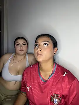 Snapshot of nicolexxaleja chatting on July 3, 2:40 am nicolexxaleja online show from July 3, 2:40 am