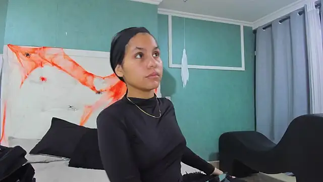 ania gomez online show from October 26, 12:55 pm