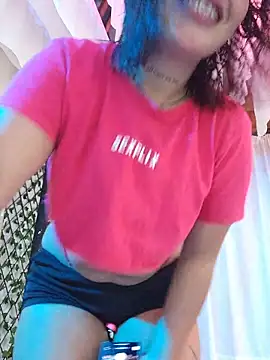 Yessica Lopezz online show from April 3, 11:30 am