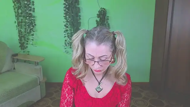 Habibi Honeyy online show from May 31, 1:51 pm