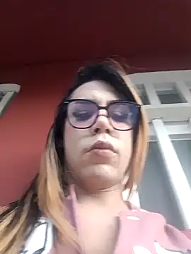 Snapshot of Daliana_Gounbolt chatting on May 9, 11:26 am Daliana Gounbolt online show from May 9, 11:26 am