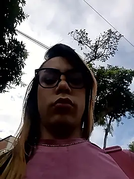 Snapshot of Daliana_Gounbolt chatting on May 26, 12:12 pm Daliana Gounbolt online show from May 26, 12:12 pm