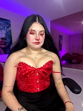 Snapshot of Celestee69 chatting on October 28, 8:55 pm Celestee69 online show from October 28, 8:55 pm