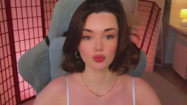 AvaFlower online show from February 24, 1:53 pm