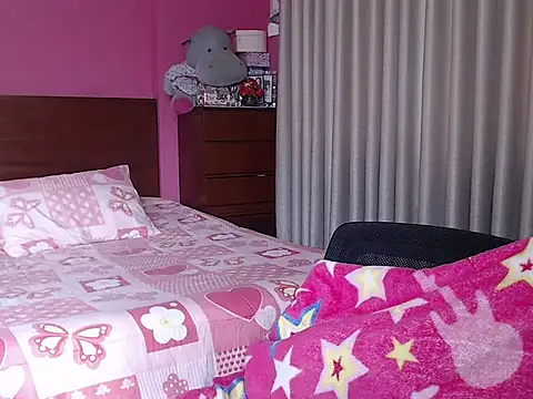 ConnieMagic online show from October 7, 8:06 pm