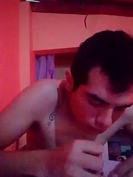 Snapshot of Ortiz3404 chatting on May 22, 6:46 pm Ortiz3404 online show from May 22, 6:46 pm