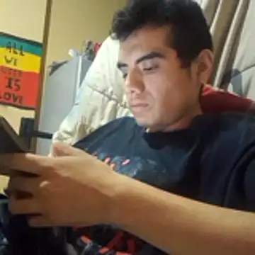 Snapshot of Ortiz3404 chatting on June 10, 5:07 am Ortiz3404 online show from June 10, 5:07 am