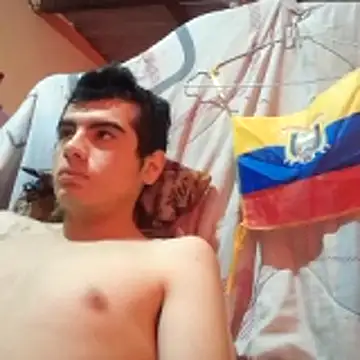 Snapshot of Ortiz3404 chatting on June 18, 4:33 pm Ortiz3404 online show from June 18, 4:33 pm