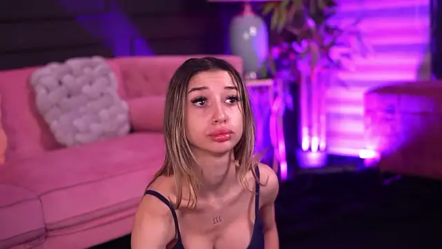 OdetteMason online show from February 13, 5:47 am