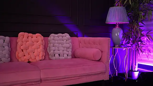 OdetteMason online show from March 12, 6:08 am