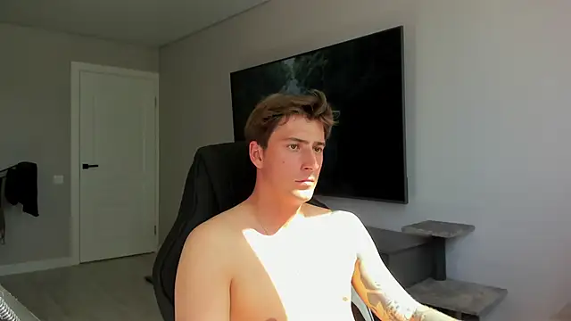 DaniHort online show from June 22, 12:35 pm