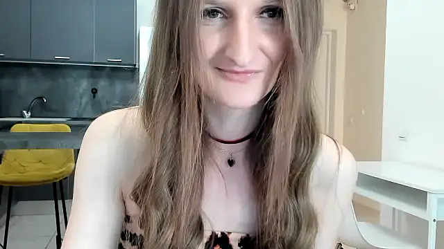 Snapshot of Kitty_Player chatting on November 9, 8:34 am Kitty Player online show from November 9, 8:34 am