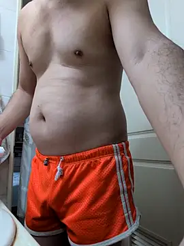 Snapshot of zack23088 chatting on January 14, 11:42 pm zack23088 online show from January 14, 11:42 pm