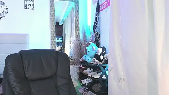 Anna belly online show from July 23, 6:28 pm