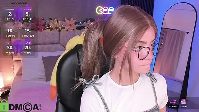 Arinextdoor online show from December 3, 8:18 pm