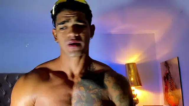 antonio  444 online show from March 8, 7:12 am