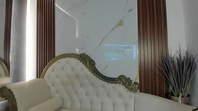 CoralieBronson online show from September 10, 8:09 pm