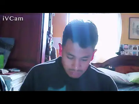 Snapshot of Mark97AE chatting on October 17, 9:17 pm Mark97AE online show from October 17, 9:17 pm