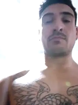 bigandstrong2217 online show from October 25, 4:20 am