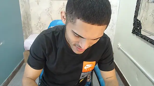 Derek Storm  online show from November 5, 11:10 am