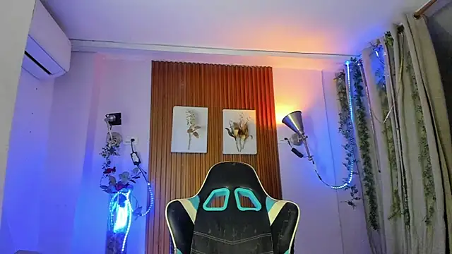 Darwin mayo online show from March 24, 5:29 pm