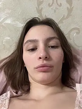 ZariaFlame online show from November 10, 9:36 pm