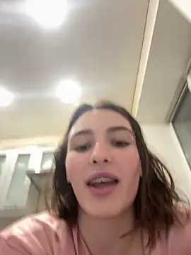 ZariaFlame online show from November 18, 9:52 pm