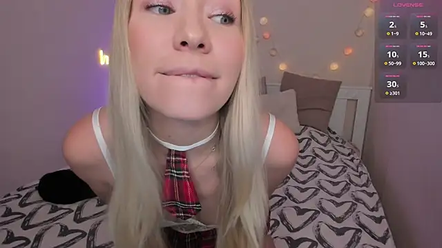 DanaCandy online show from March 22, 10:26 pm