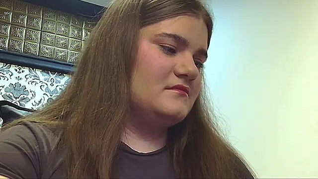 Snapshot of LissaBigTitts chatting on November 18, 3:38 pm LissaBigTitts online show from November 18, 3:38 pm