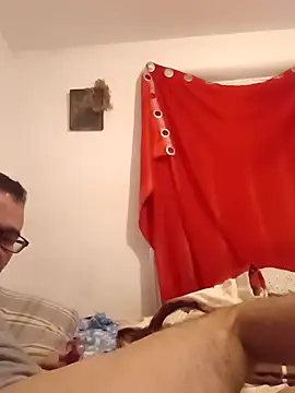 Snapshot of Ionut899@xh chatting on September 28, 8:25 pm Ionut899xh online show from September 28, 8:25 pm