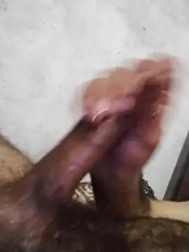 Snapshot of salimbasha chatting on April 1, 1:06 am salimbasha online show from April 1, 1:06 am