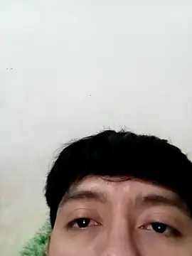 Snapshot of ELI_TICANTE chatting on March 1, 2:57 am ELI TICANTE online show from March 1, 2:57 am