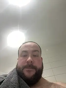 Snapshot of different-strokes chatting on February 15, 8:38 pm different-strokes online show from February 15, 8:38 pm