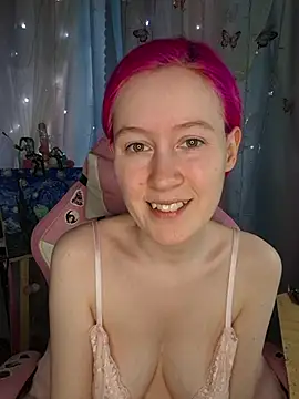 Fuzzy Unicorn online show from April 14, 9:59 am