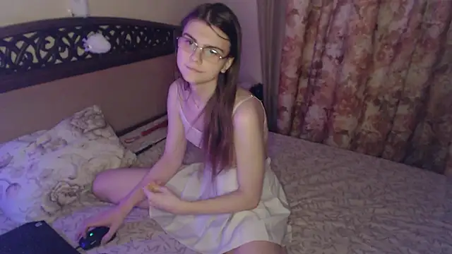 Peralez F online show from April 21, 2:04 am