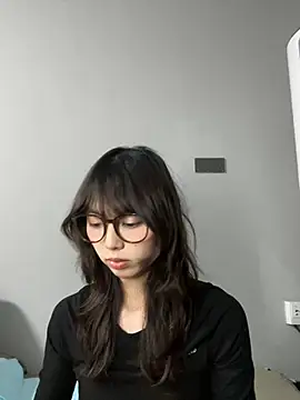 xuannv0000 online show from March 23, 3:16 pm