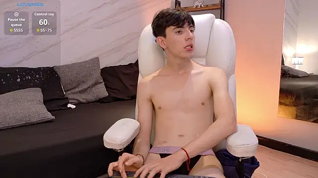 mathias saenz online show from February 20, 7:47 pm