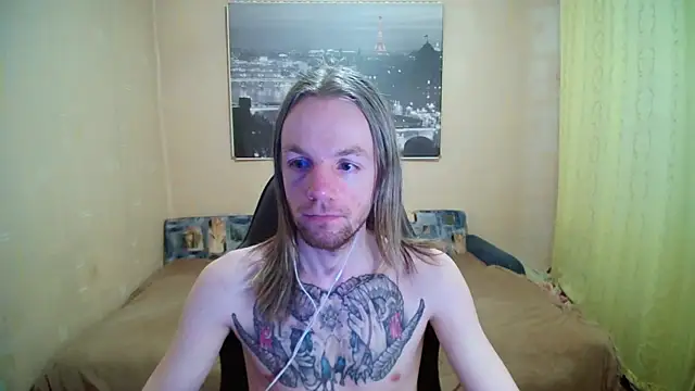 Snapshot of AdamDickens chatting on April 26, 6:49 pm AdamDickens online show from April 26, 6:49 pm