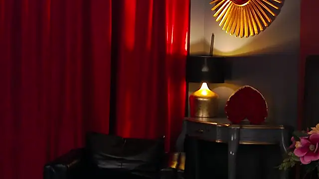 VickiSpice online show from June 4, 6:58 pm