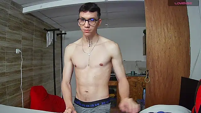 angelicious  online show from September 28, 12:21 pm