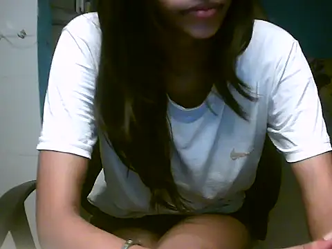 Snapshot of RENUKA_RAJPUT chatting on July 21, 6:21 pm RENUKA RAJPUT online show from July 21, 6:21 pm
