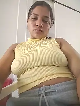 Snapshot of Eimy-04 chatting on May 28, 6:38 pm Eimy-04 online show from May 28, 6:38 pm