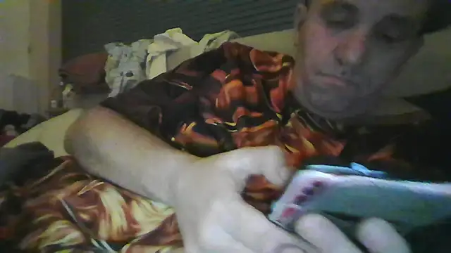 Snapshot of JasperGeil chatting on November 20, 12:11 am JasperGeil online show from November 20, 12:11 am