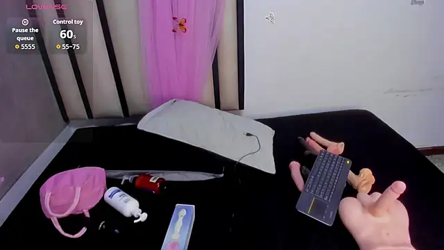 Avi Winklar online show from April 23, 4:03 am